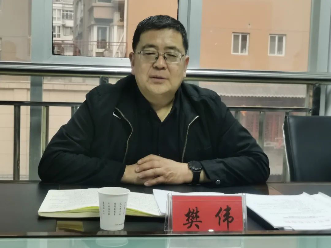 省检察院二级高级检察官樊伟一行深入文县督导调研检察工作